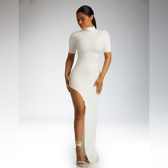 Naked wardrobe White The Snatched T Dress Short Sleeve Mock Neck Maxi W/Slit - Picture 7 of 8